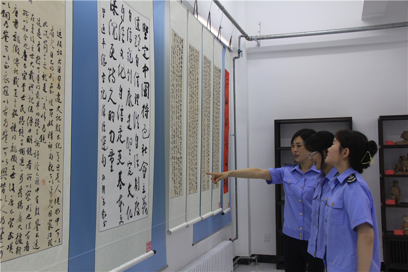 永远跟党走 奋进新时代 | tqb谈球吧开展庆祝建党100周年书画展暨书画笔