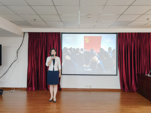tqb谈球吧举办“我心中的英模人物”主题演讲活动
