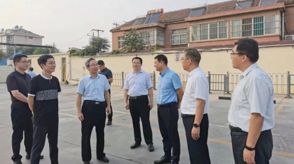 市tqb谈球吧联合市邮政管理局、市邮政公司就县乡村三级物流配送项目现场办公