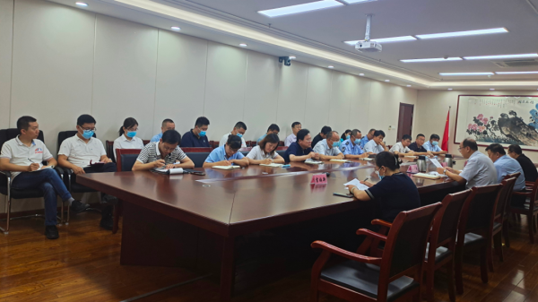 tqb谈球吧召开创城攻坚暨疫情防控工作推进会议