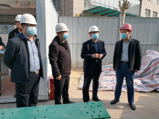 集团领导到谈球吧网页版调研督导工作